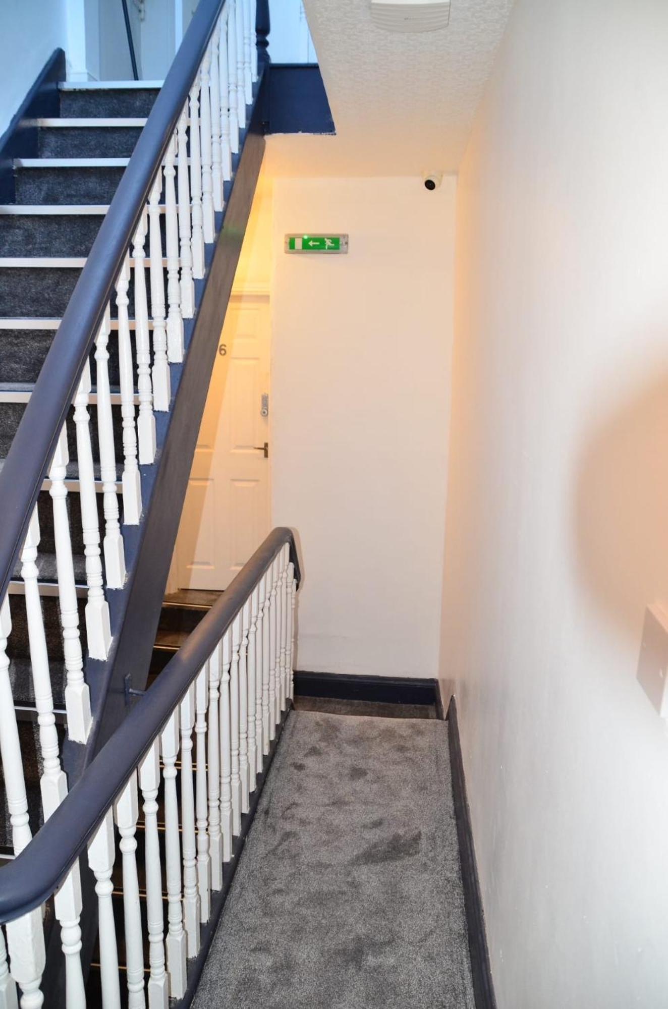 Blok 3 -Jacuzzi Suites, Apartment & Ensuite Rooms Blackpool Esterno foto