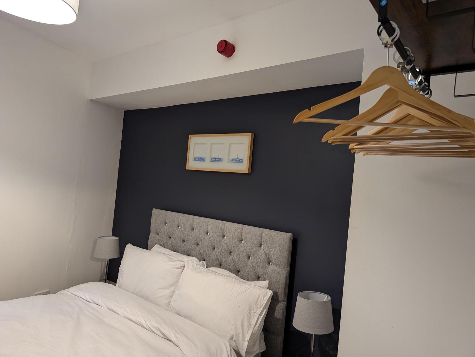 Blok 3 -Jacuzzi Suites, Apartment & Ensuite Rooms Blackpool Esterno foto