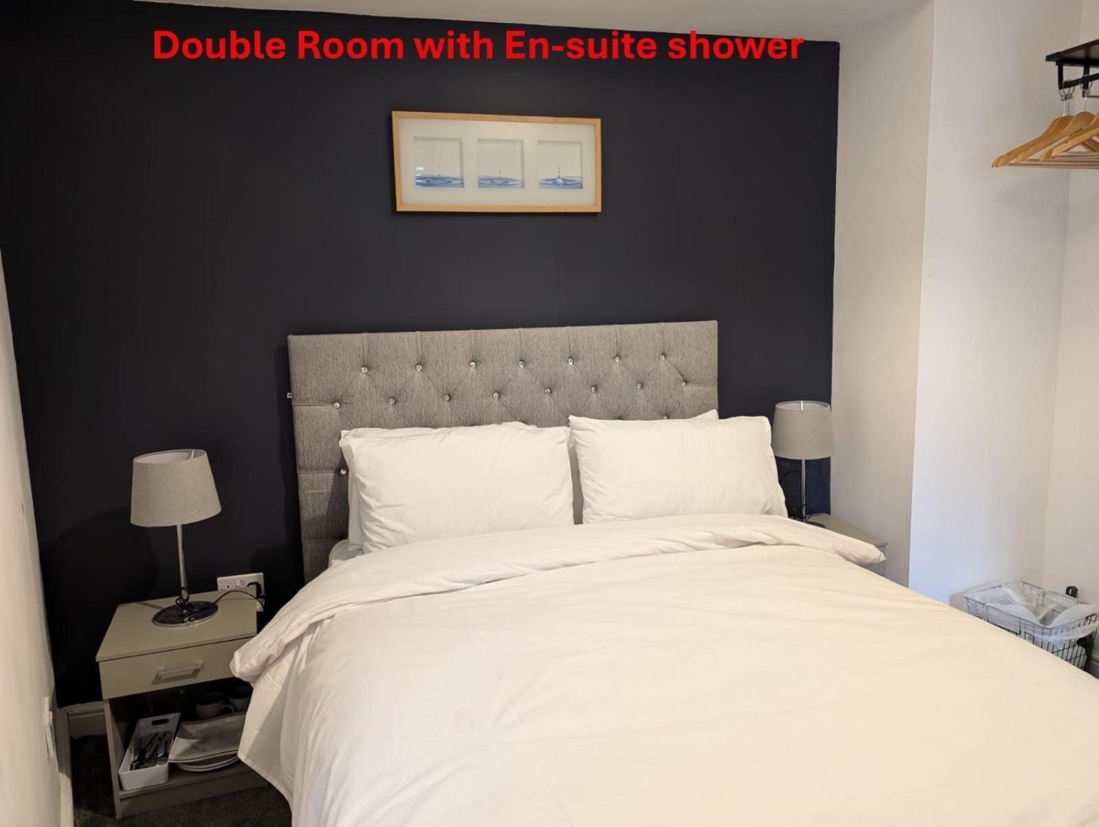 Blok 3 -Jacuzzi Suites, Apartment & Ensuite Rooms Blackpool Esterno foto